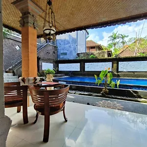https://warji-house-2.ubudhotelsnow.com